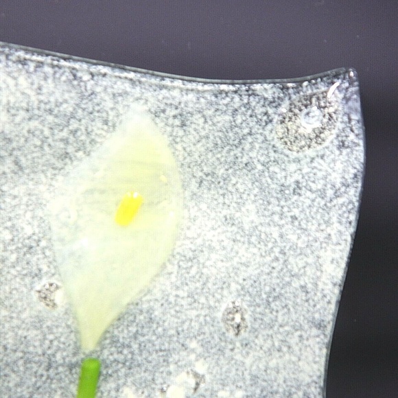 Fused Glass Calle Lily Rectangular Plate - Picture 5 of 9